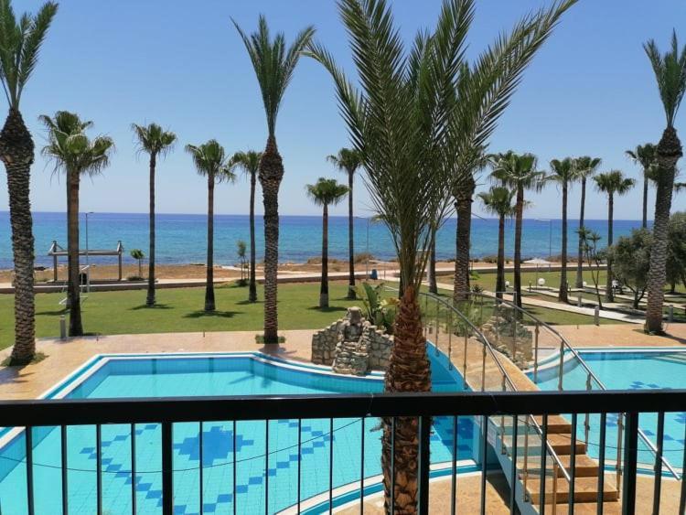 Simos Magic Beach Hotel Apts Aya Napa Dış mekan fotoğraf