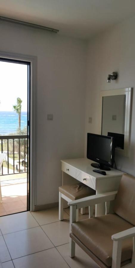 Simos Magic Beach Hotel Apts Aya Napa Dış mekan fotoğraf