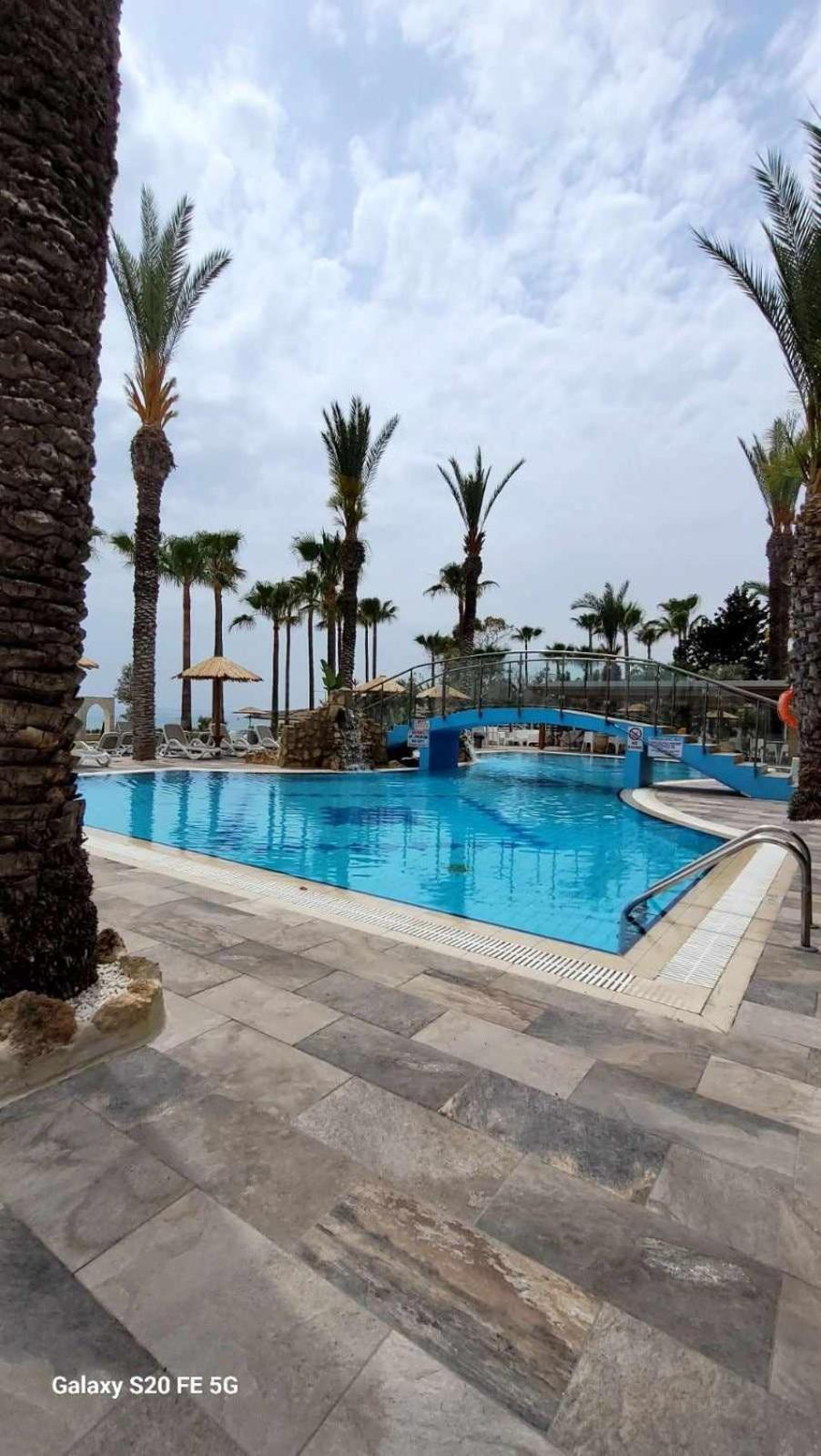 Simos Magic Beach Hotel Apts Aya Napa Dış mekan fotoğraf